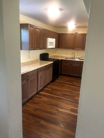 3615 NW 214th St, Miami Gardens, FL 33056