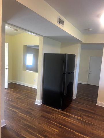 3615 NW 214th St, Miami Gardens, FL 33056