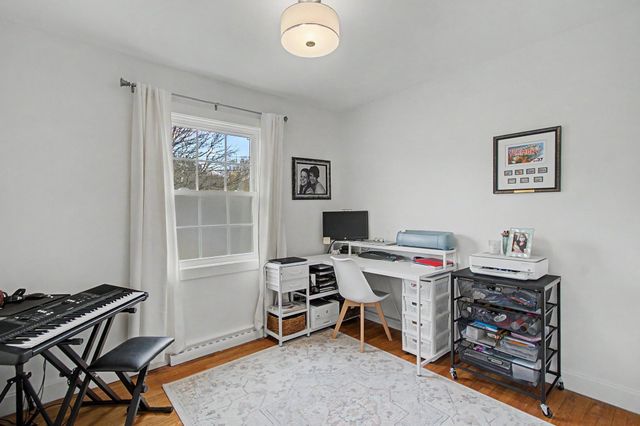 49 Helen Avenue, South Burlington, VT 05403