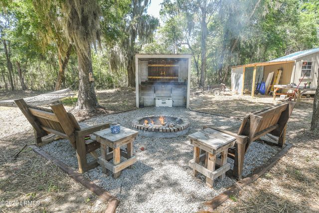 9473 Lands End Lane, St. Helena Island, SC 29920