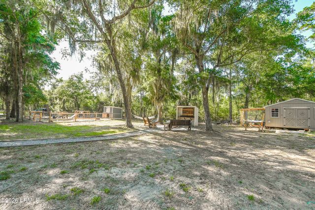 9473 Lands End Lane, St. Helena Island, SC 29920