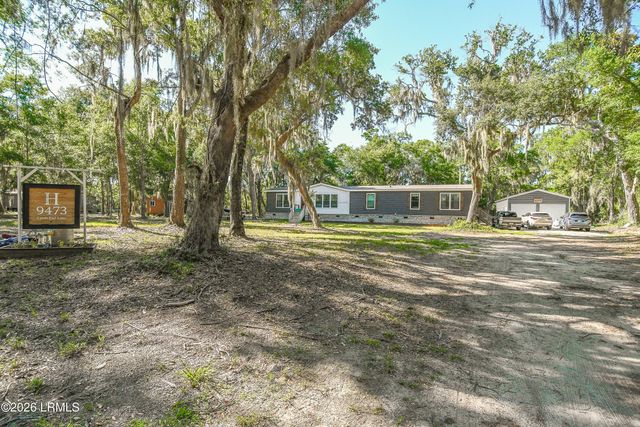 9473 Lands End Lane, St. Helena Island, SC 29920