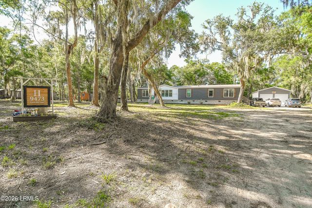 9473 Lands End Lane, St. Helena Island, SC 29920