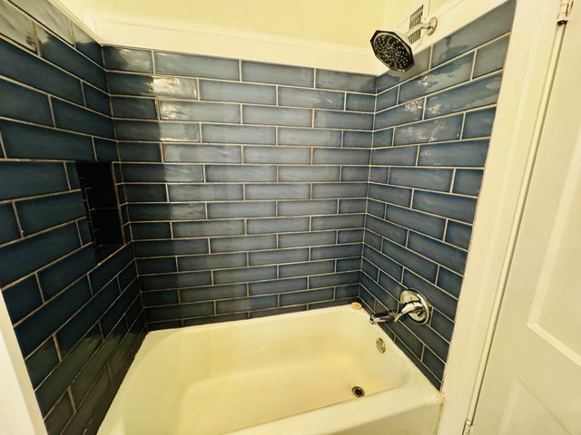 321 Walnut St, Paris, TN 38242
