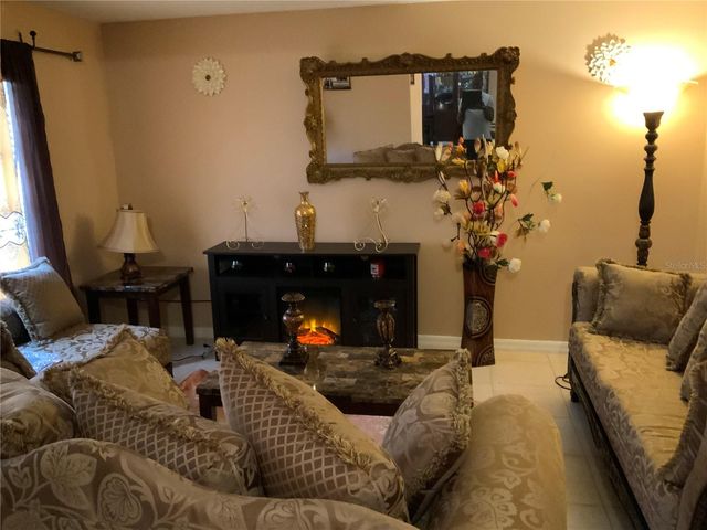 1112 JUNIPER HAMMOCK COURT, Winter Garden, FL 34787