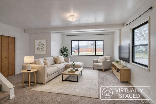 34633 Brush Street, Wayne, MI 48184