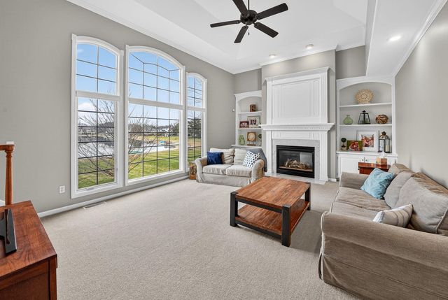 51362 Amesburry Way, Granger, IN 46530