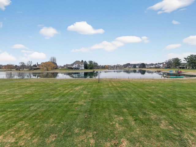 51362 Amesburry Way, Granger, IN 46530