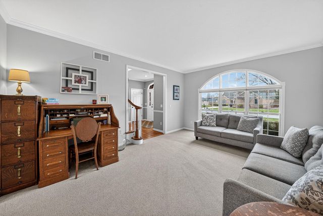 51362 Amesburry Way, Granger, IN 46530