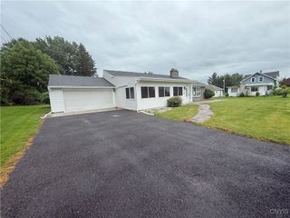 8810 Seneca Avenue, Cicero, NY 13039