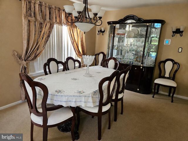 24 MYSTIC WAY, Burlington, NJ 08016