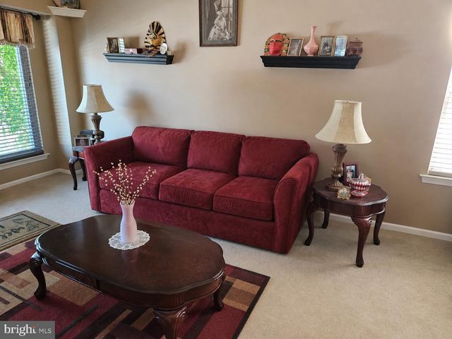 24 MYSTIC WAY, Burlington, NJ 08016