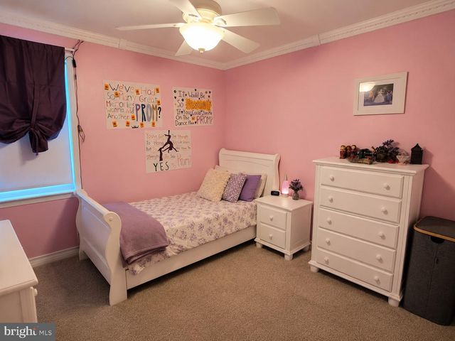 24 MYSTIC WAY, Burlington, NJ 08016