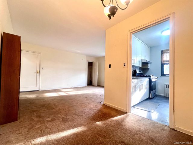 19649 69th Avenue 2, Fresh Meadows, NY 11365