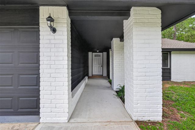 4411 Monteith Drive, Spring, TX 77373