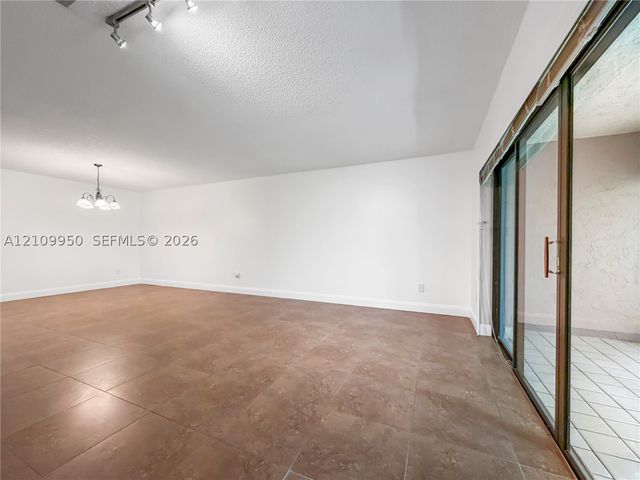 21785 Cypress Dr 46H, Boca Raton, FL 33433