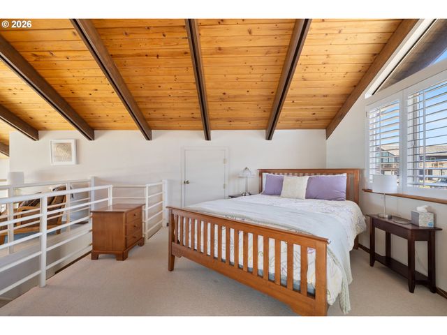 34650 OCEAN Dr, Pacific City, OR 97135