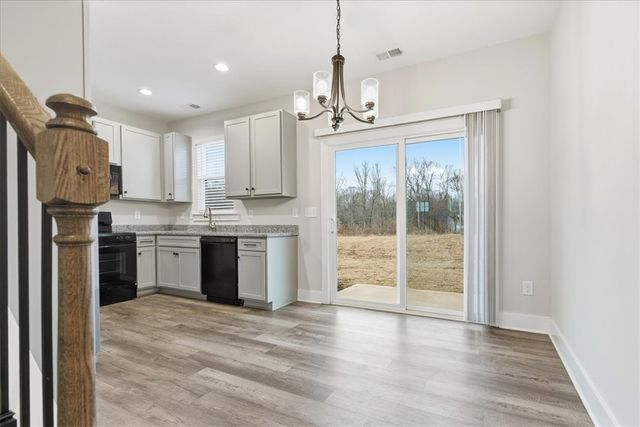 427 Bee Cove Way, Pendleton, SC 29670