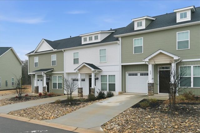 427 Bee Cove Way, Pendleton, SC 29670