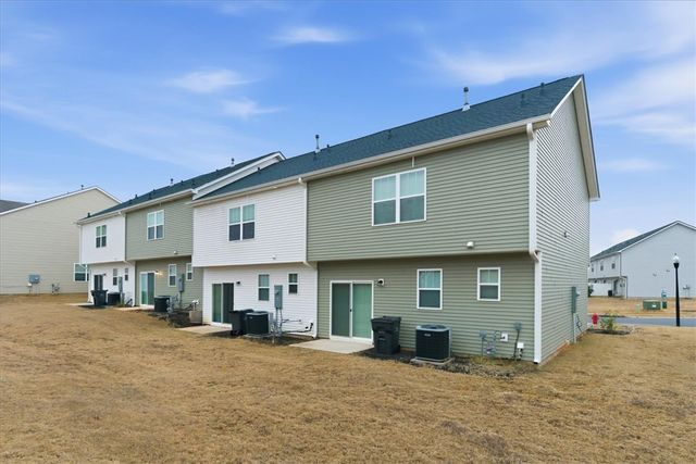 427 Bee Cove Way, Pendleton, SC 29670