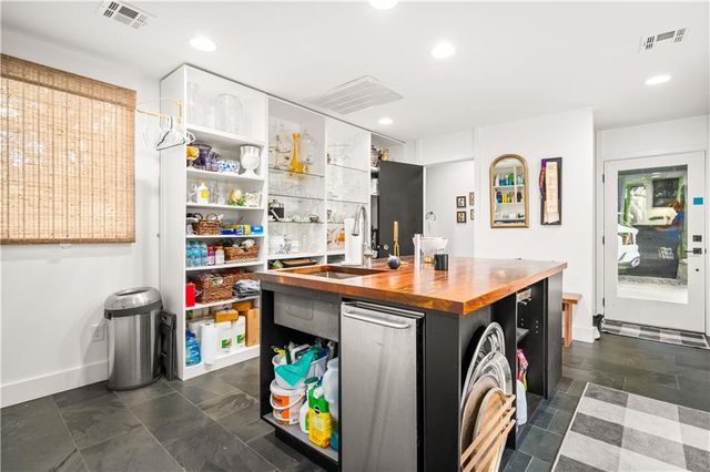 5706 DYER Drive, Alexandria, LA 71302