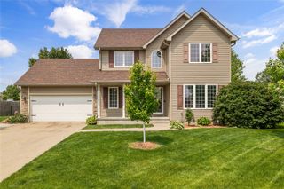 904 SE Little Beaver Drive, Grimes, IA 50111