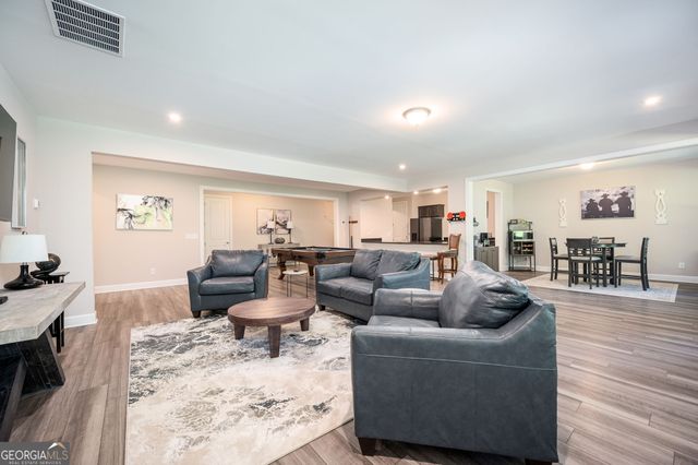 190 Tahoe Court, Hoschton, GA 30548