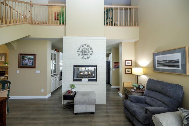 404 Solmar Ct, Oakdale, CA 95361