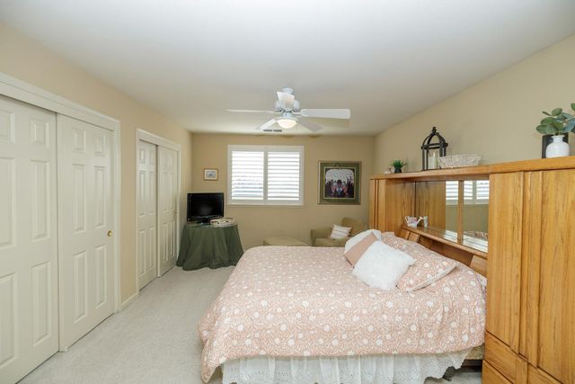 404 Solmar Ct, Oakdale, CA 95361