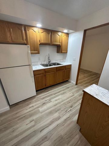 806 Maple Avenue, La Porte, IN 46350