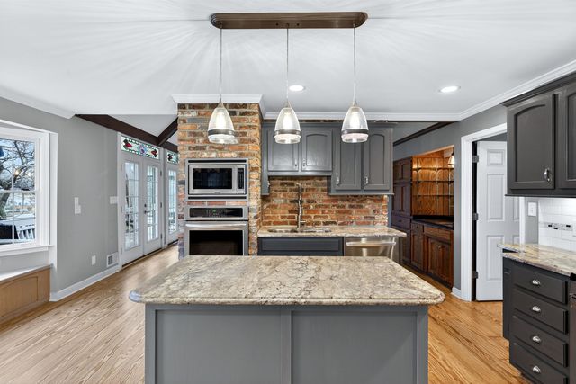 317 E Killarney Lake, Moore, SC 29369