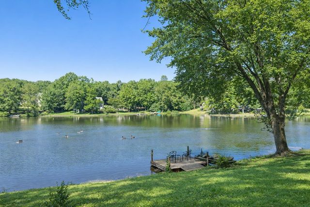 317 E Killarney Lake, Moore, SC 29369