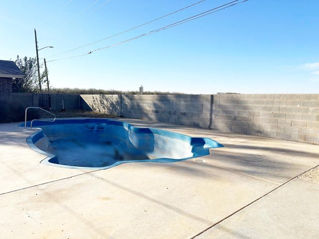 114 Ash, Coahoma, TX 79511