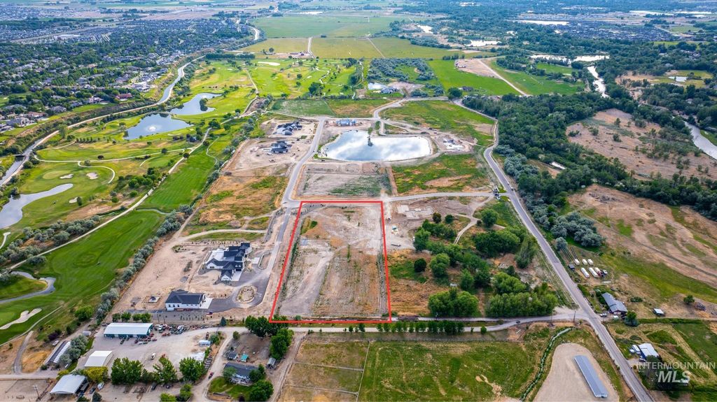 7782 N Hawks Beard Ln, Eagle, ID 83616 photo 3