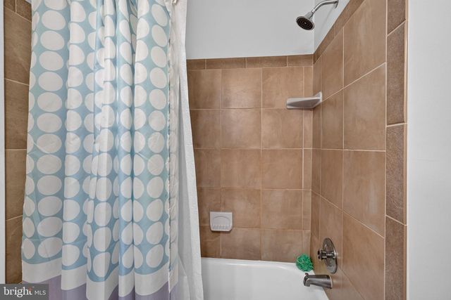 9520 MELROSE SQUARE WAY, Gaithersburg, MD 20882