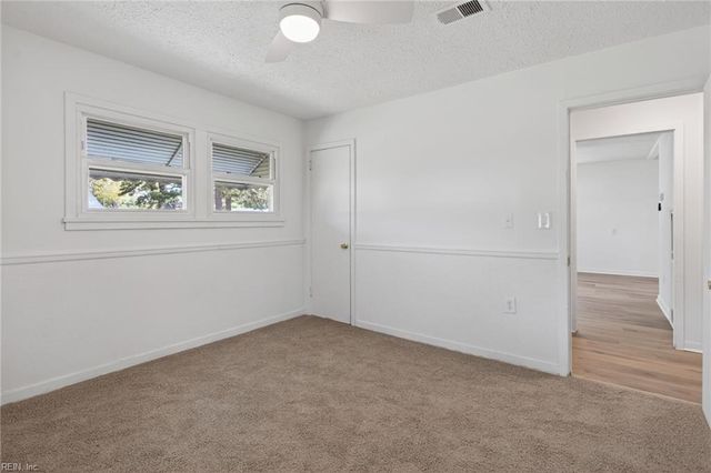 2505 Lofurno RD, Chesapeake, VA 23323