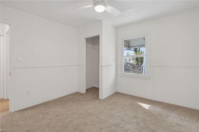 2505 Lofurno RD, Chesapeake, VA 23323