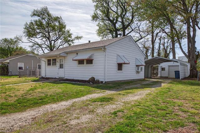 2505 Lofurno RD, Chesapeake, VA 23323