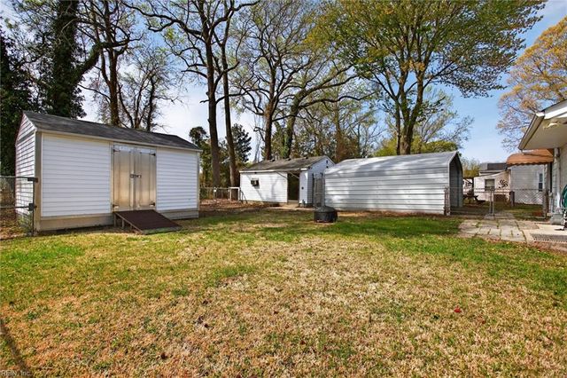 2505 Lofurno RD, Chesapeake, VA 23323