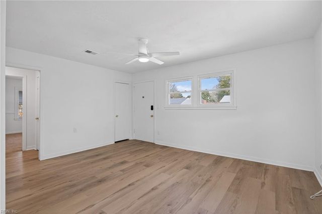 2505 Lofurno RD, Chesapeake, VA 23323