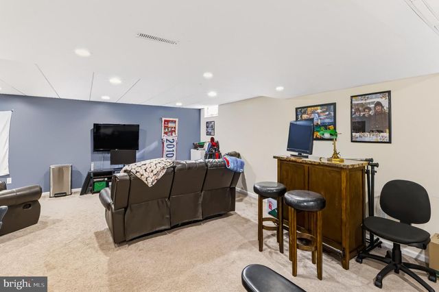 1402 ENDINGO AVE, Williamstown, NJ 08094