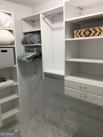 190 Hidden Brook Trail, Fayetteville, GA 30215