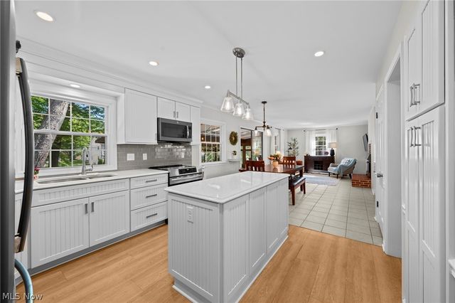 119 Colony Drive, Hudson, OH 44236
