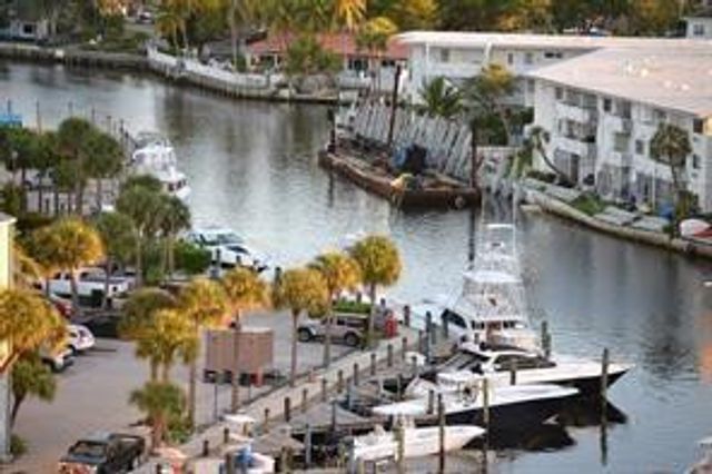 13499 Biscayne Boulevard 1106, North Miami, FL 33181