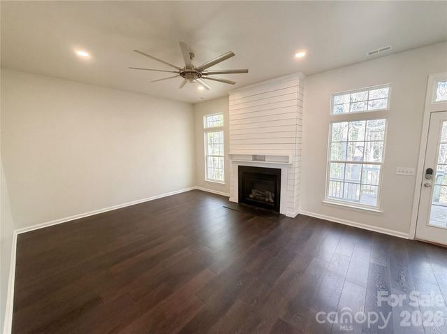 12014 Cheviott Hill Lane, Charlotte, NC 28213