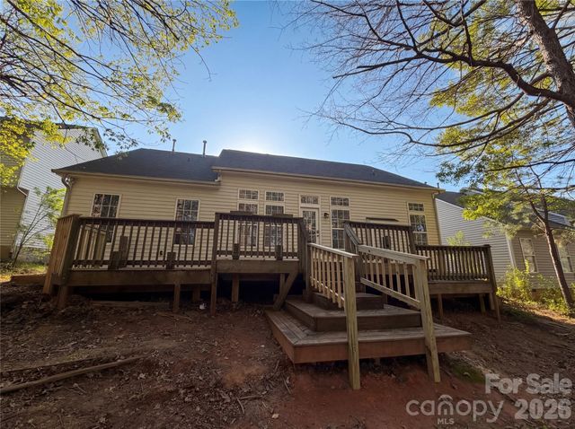 12014 Cheviott Hill Lane, Charlotte, NC 28213