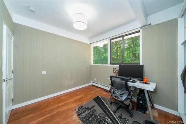 4 Half Mile Road, Armonk, NY 10504
