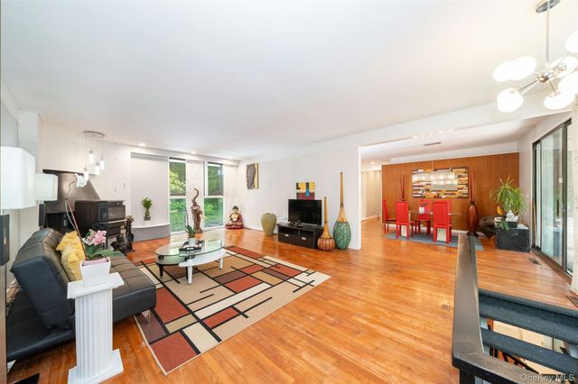 4 Half Mile Road, Armonk, NY 10504