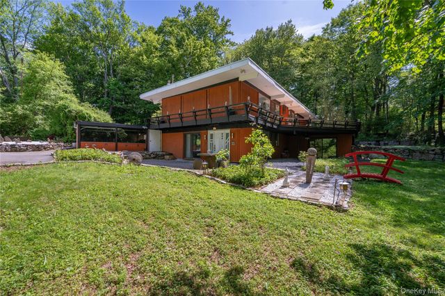 4 Half Mile Road, Armonk, NY 10504