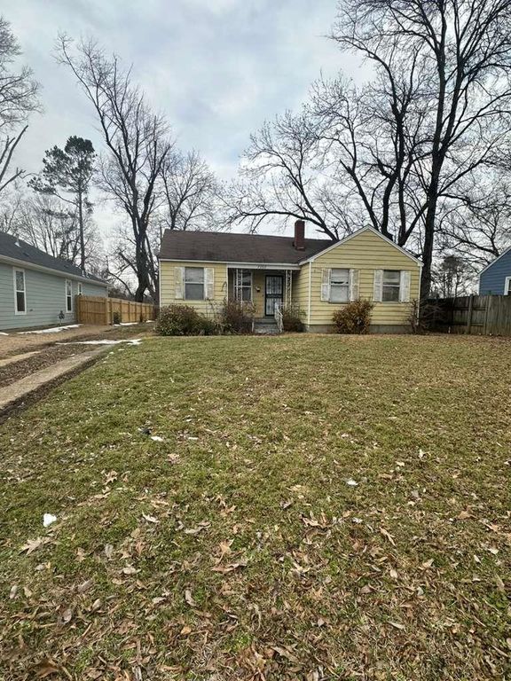 2002 CLOVERDALE DR, Memphis, TN 38114